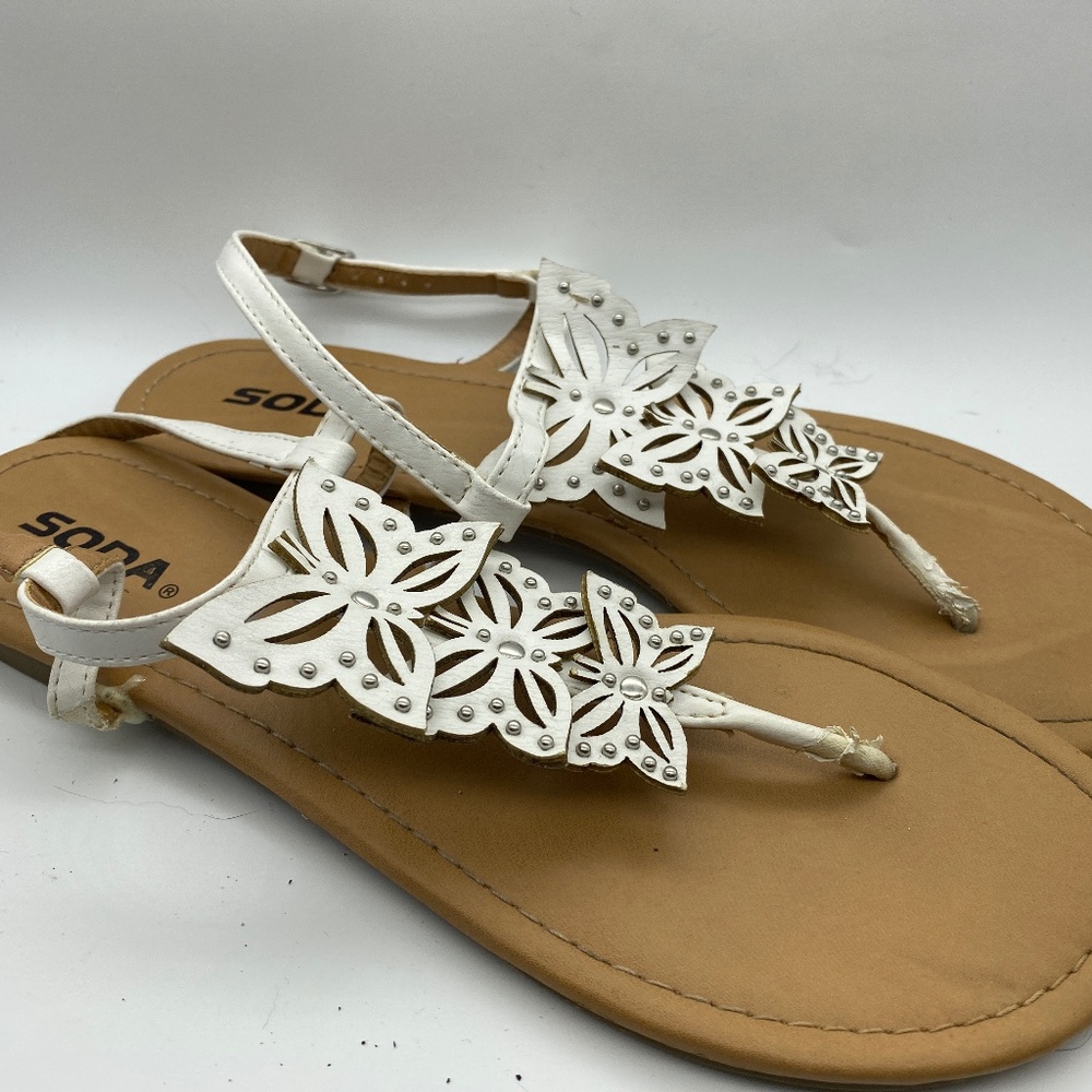Butterfly sandals